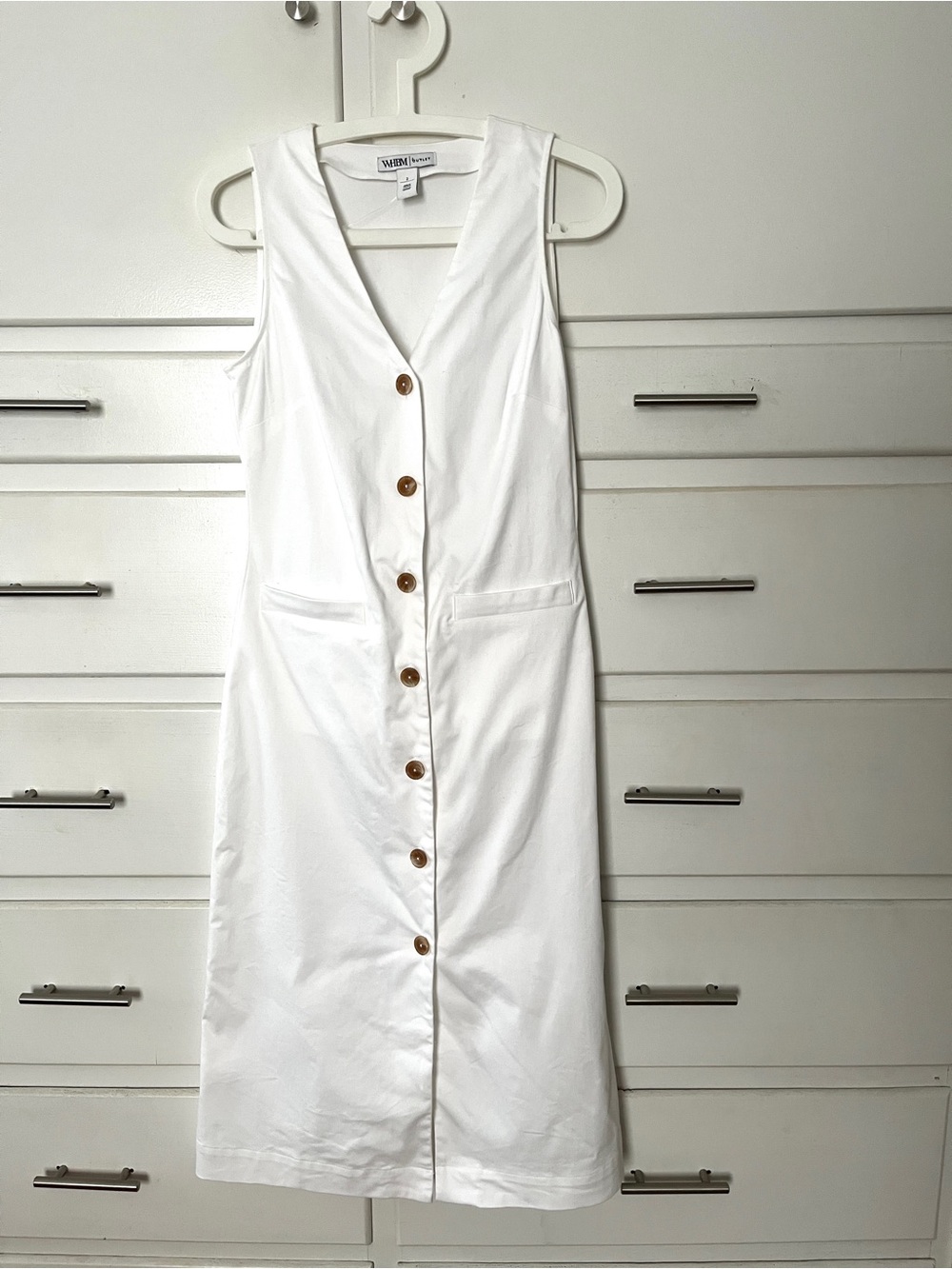White House Black Market sleeveless White V-neck Shirt Dress